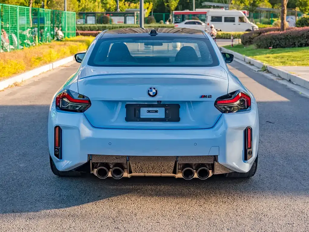 BMW M2 — фото 10