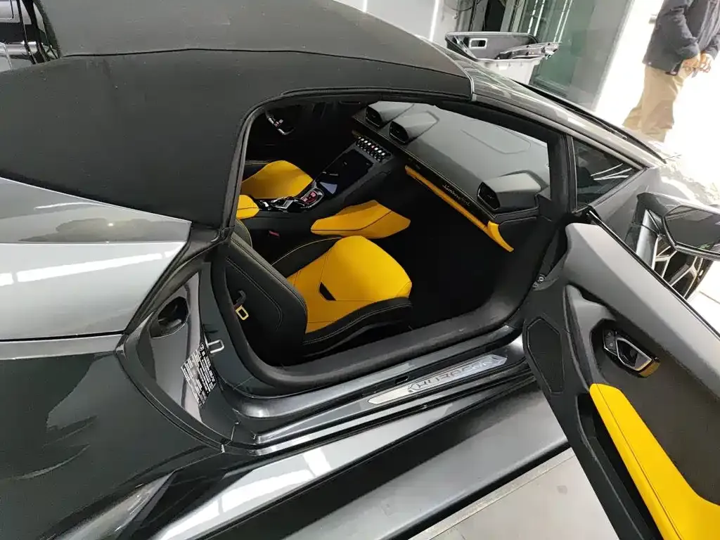 Lamborghini Huracan — фото 8