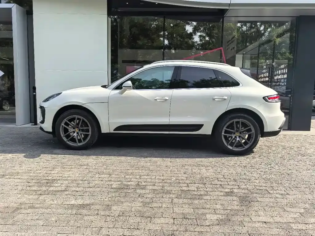 Porsche Macan — фото 7