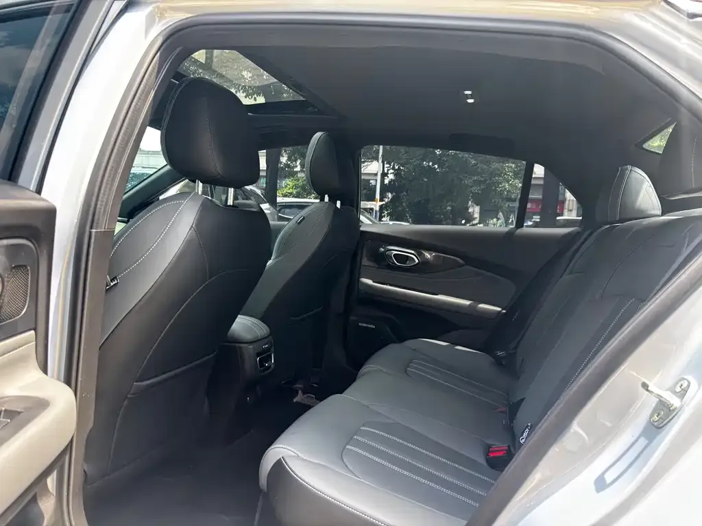 GAC Motor Shadow Leopard — фото 2