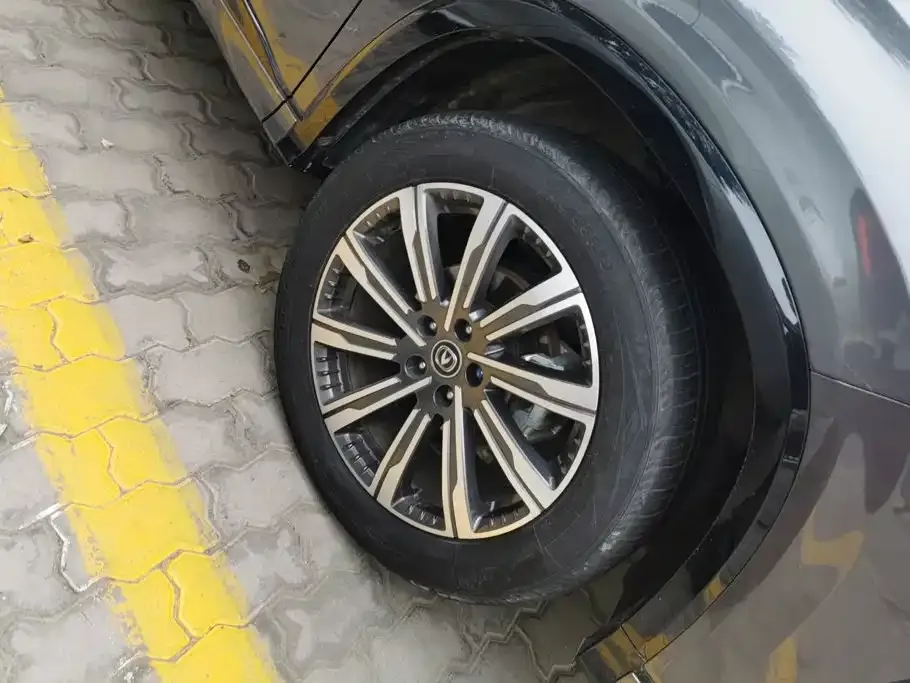 Changan CS75 PLUS — фото 6