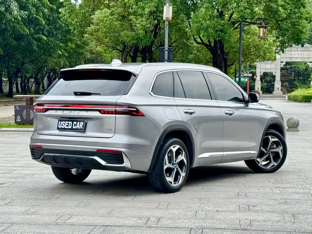 Geely Xingyue L — фото 10