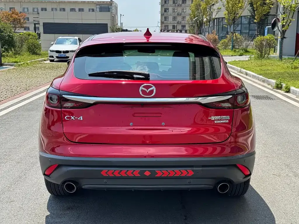 Mazda CX-4 — фото 7