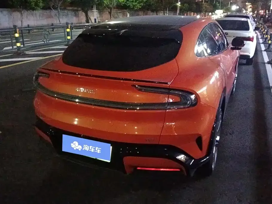 Xiaomi YU7 — фото 2