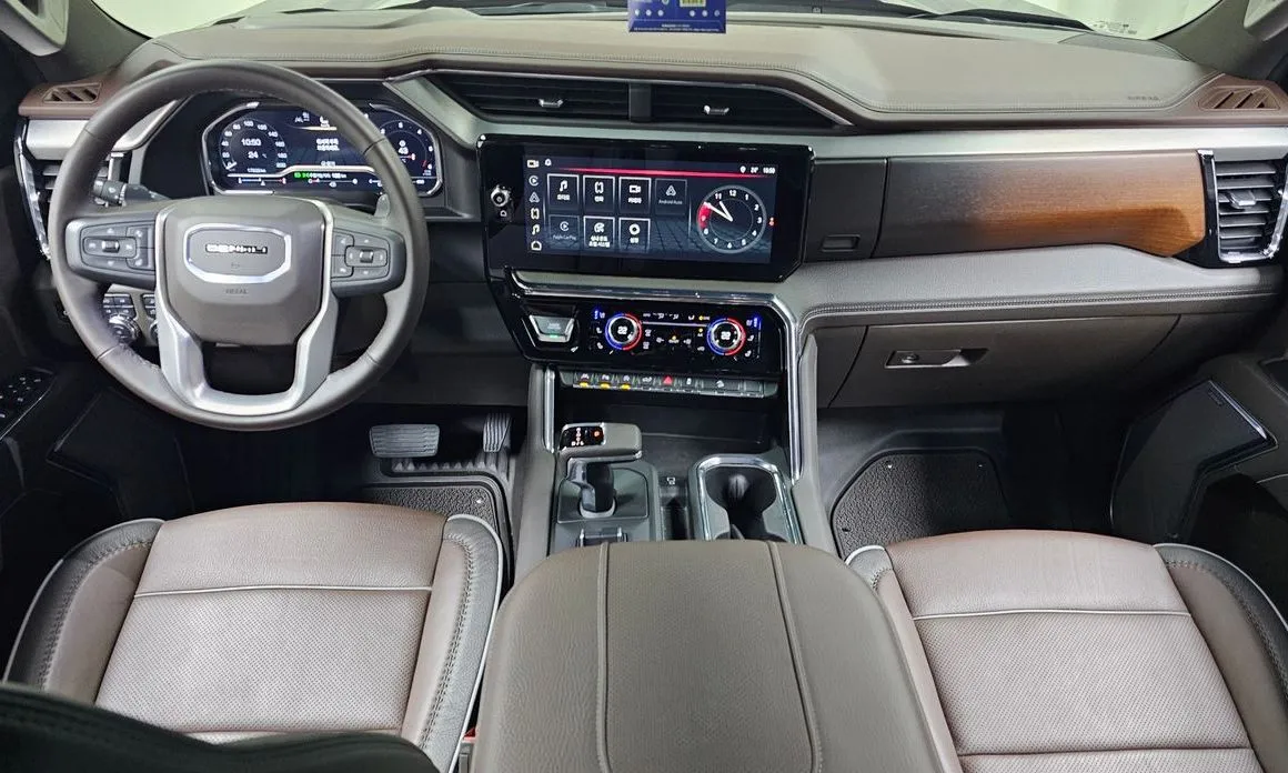 GMC Sierra — фото 9