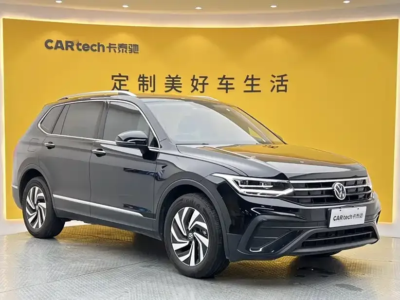 Volkswagen Tiguan L — фото 3