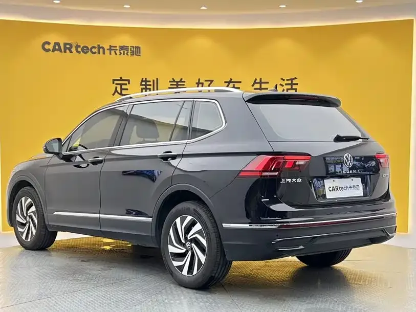 Volkswagen Tiguan L — фото 9