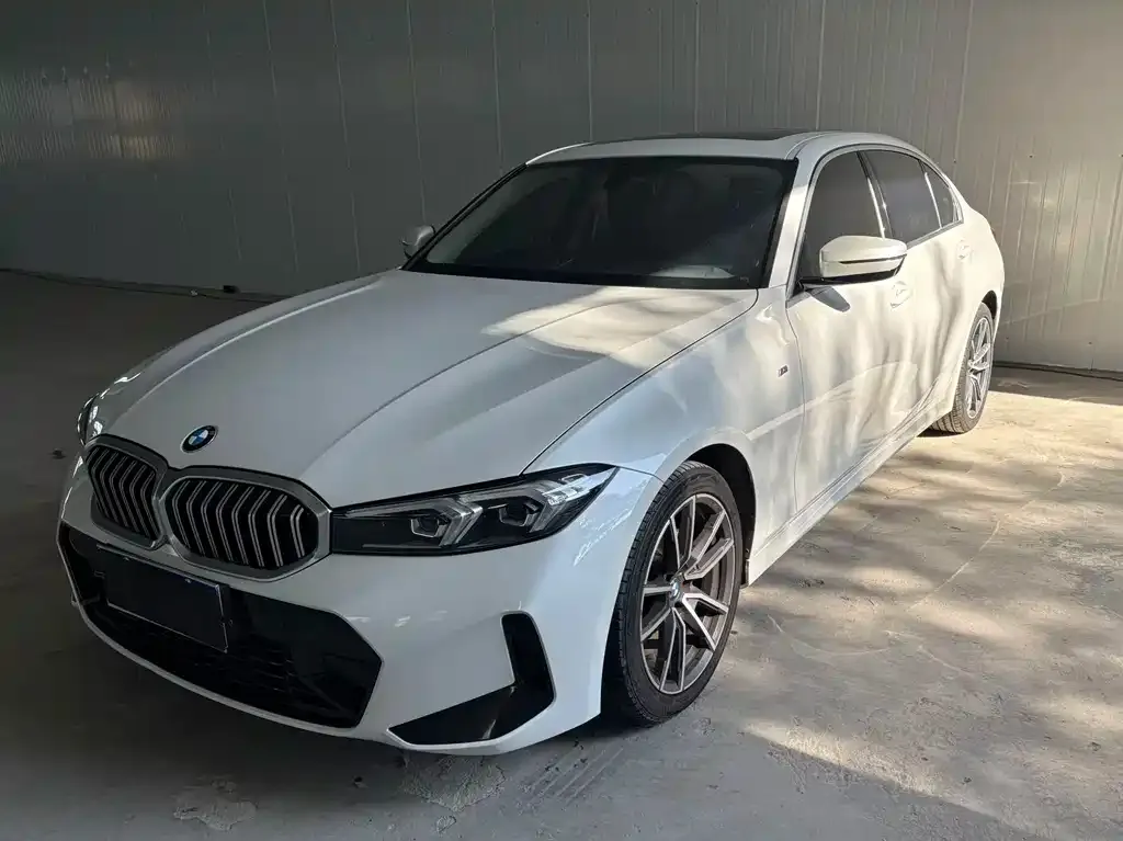 BMW 3 Series — фото 1