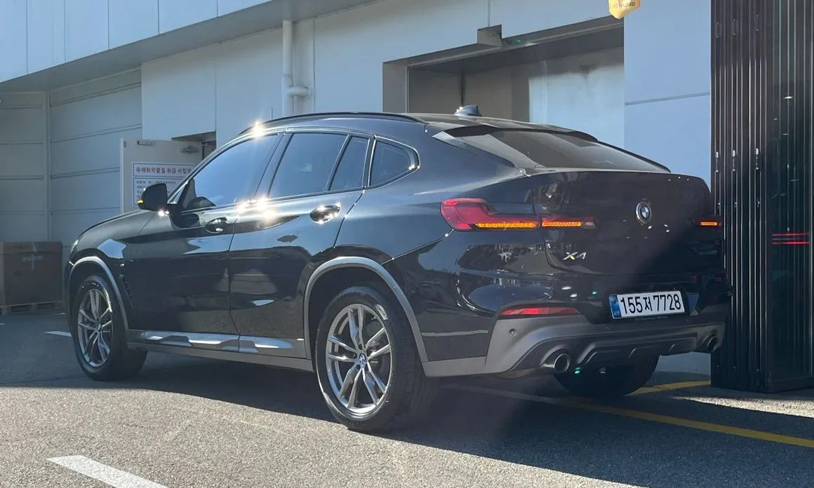 BMW X4 — фото 10