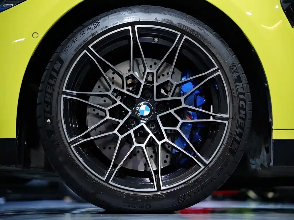 BMW M4 — фото 7