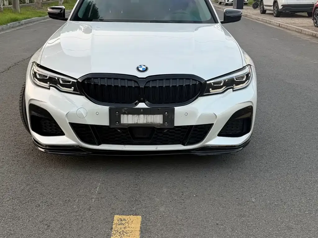 BMW 3 Series — фото 1