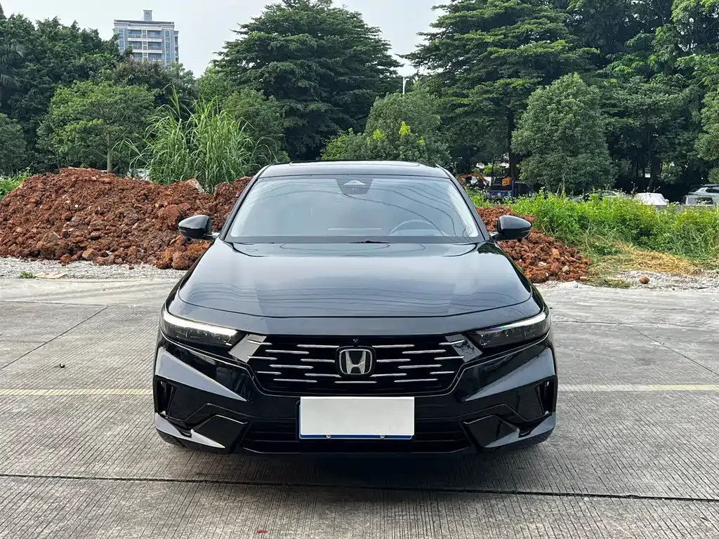 Honda Accord — фото 4
