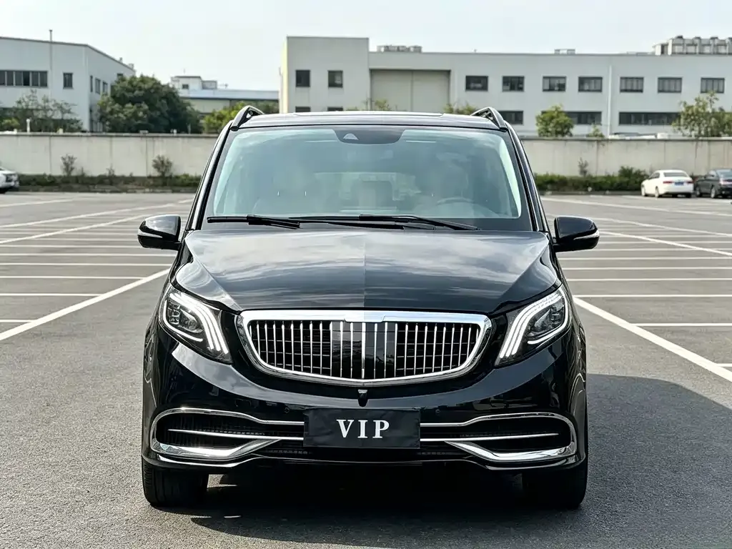 Mercedes-Benz V-Class — фото 3