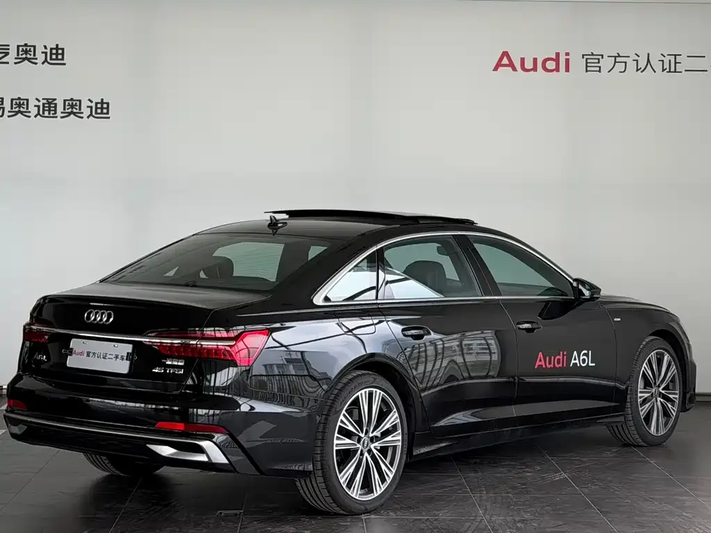 Audi A6L — фото 7