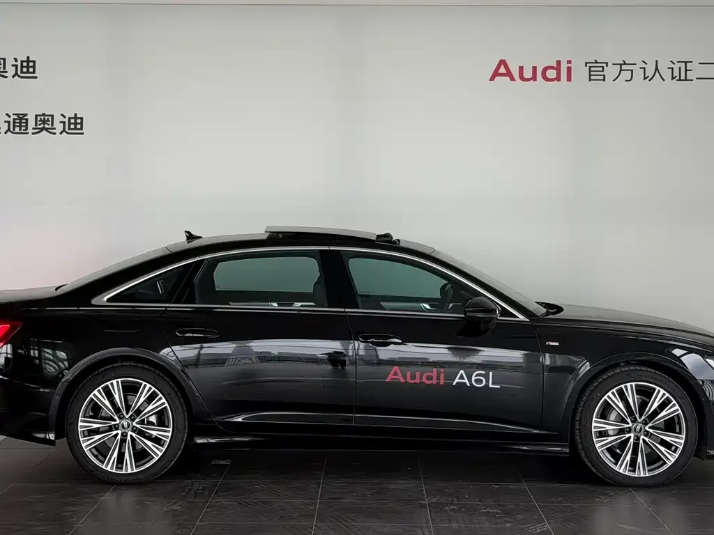 Audi A6L — фото 8