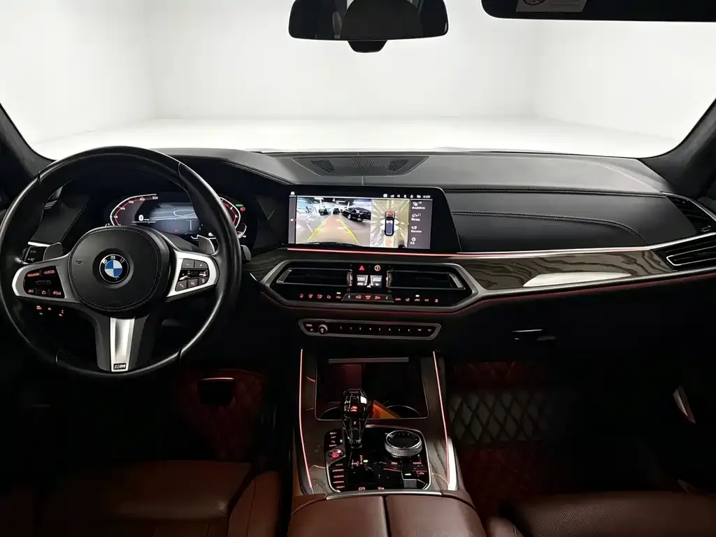 BMW X7 — фото 3
