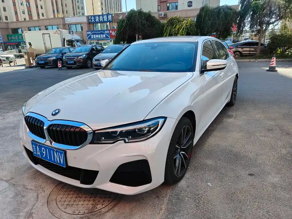 BMW 3 Series — фото 1