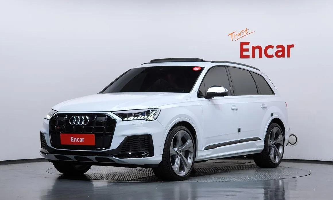Audi SQ7 — фото 1