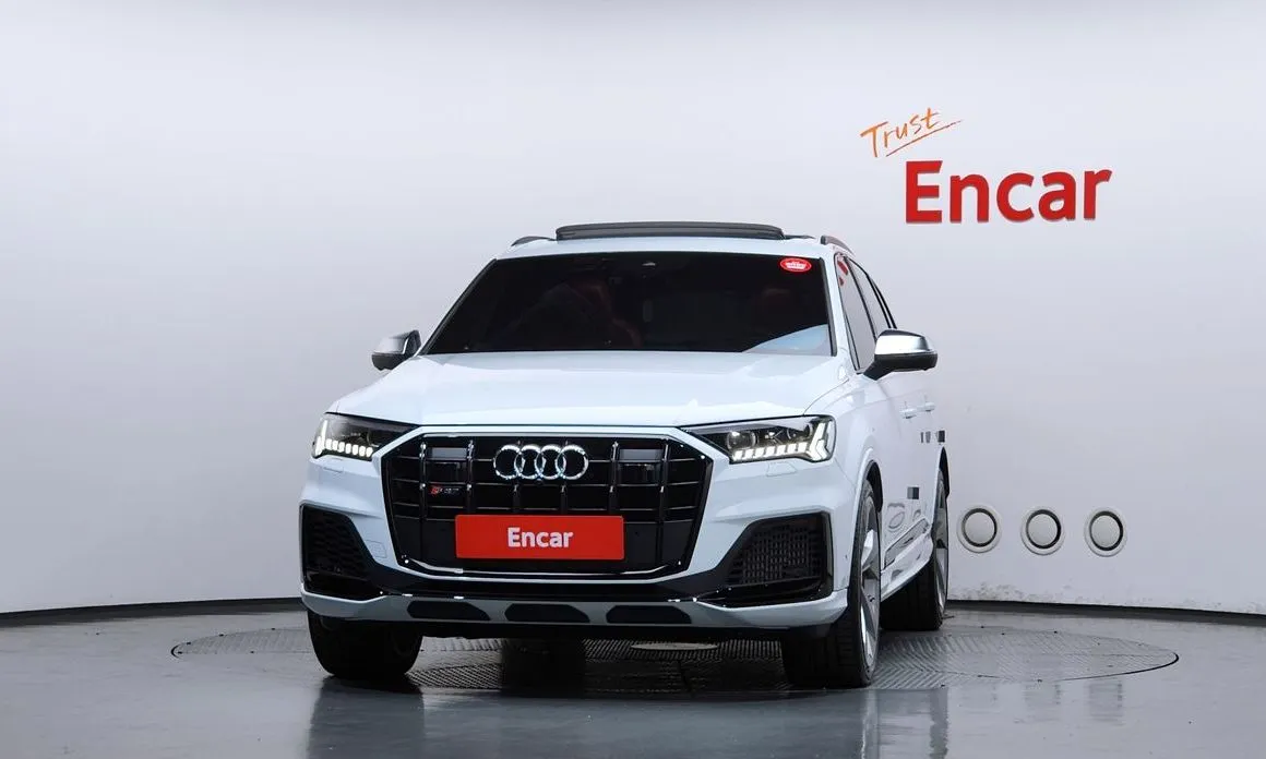 Audi SQ7 — фото 5