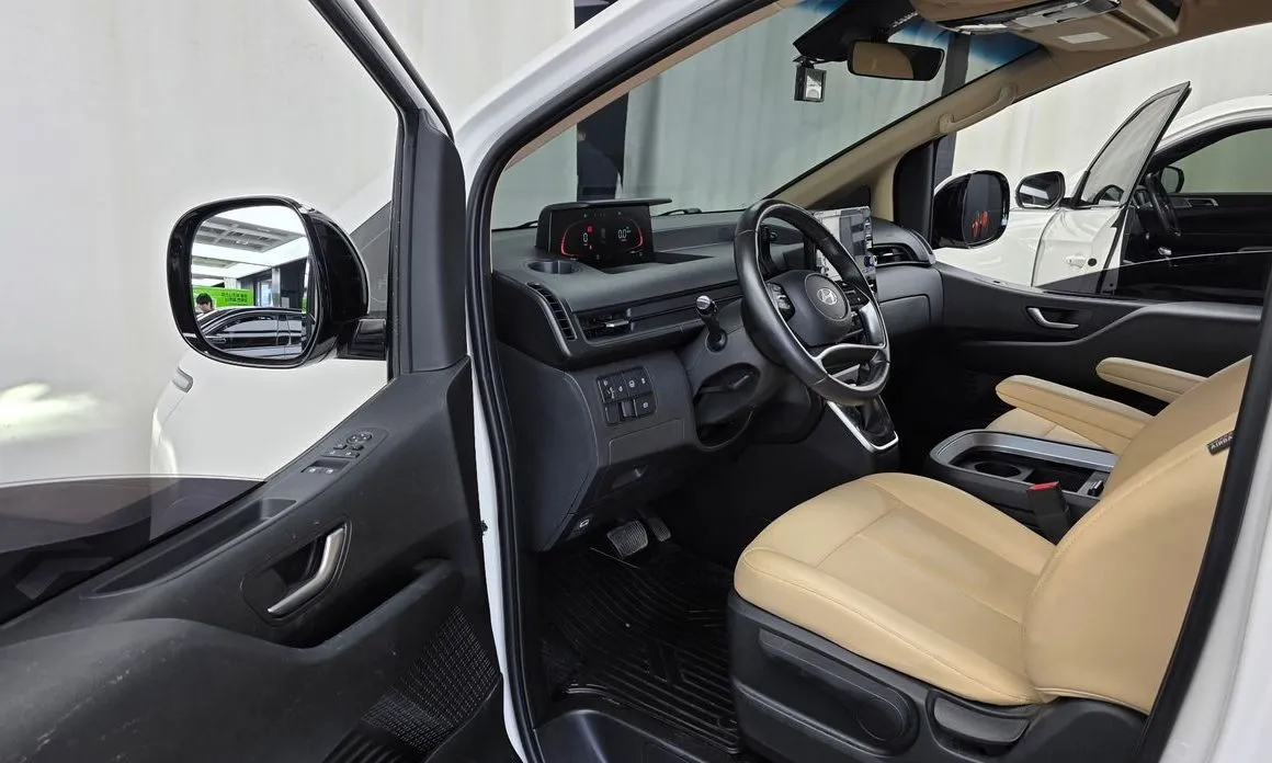 Hyundai Staria — фото 8