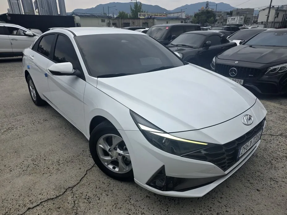 Hyundai AVANTE — фото 10