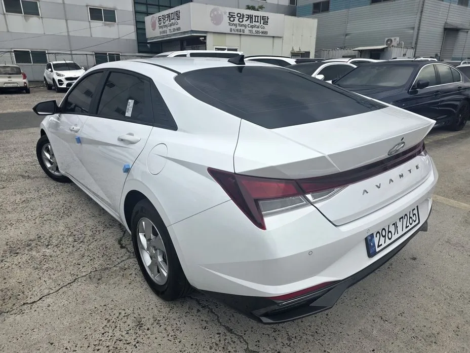 Hyundai AVANTE — фото 8