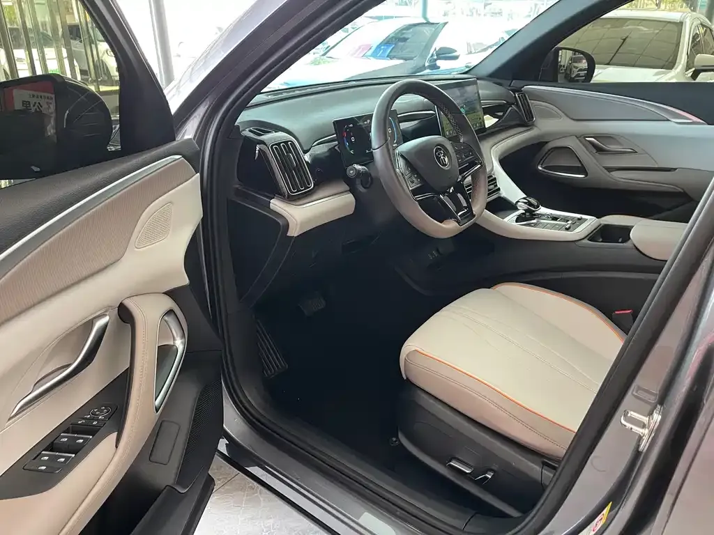 BYD Pro New Energy — фото 7