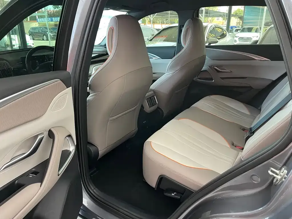 BYD Pro New Energy — фото 5