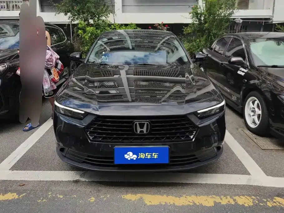 Honda Accord — фото 2