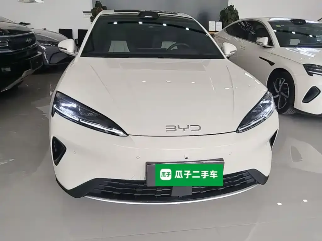 BYD Seal 07 DM-i — фото 7