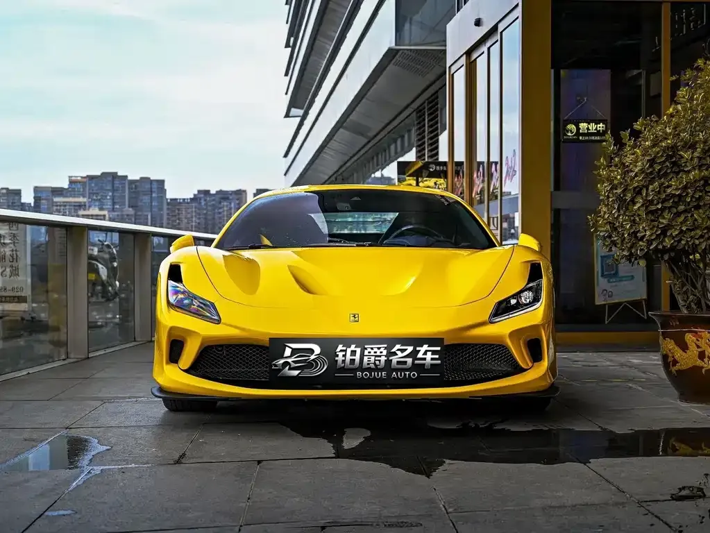 Ferrari F8 — фото 8