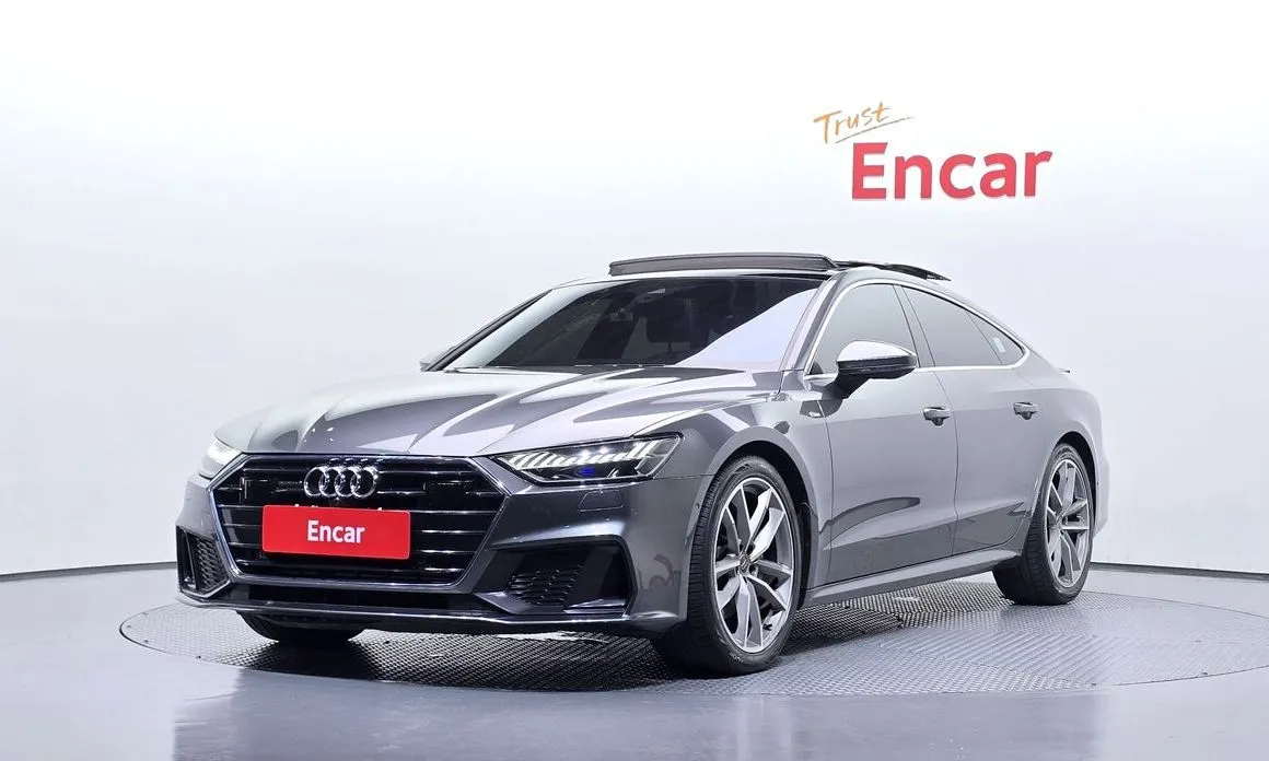 Audi A7 — фото 1