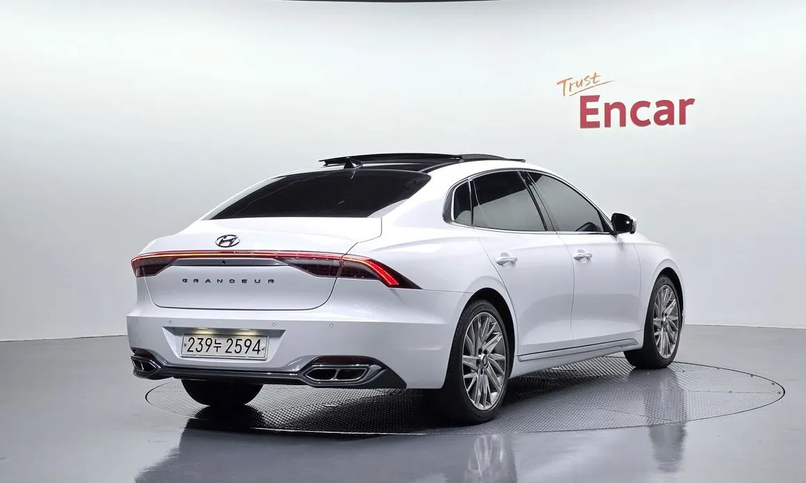 Hyundai Grandeur — фото 10