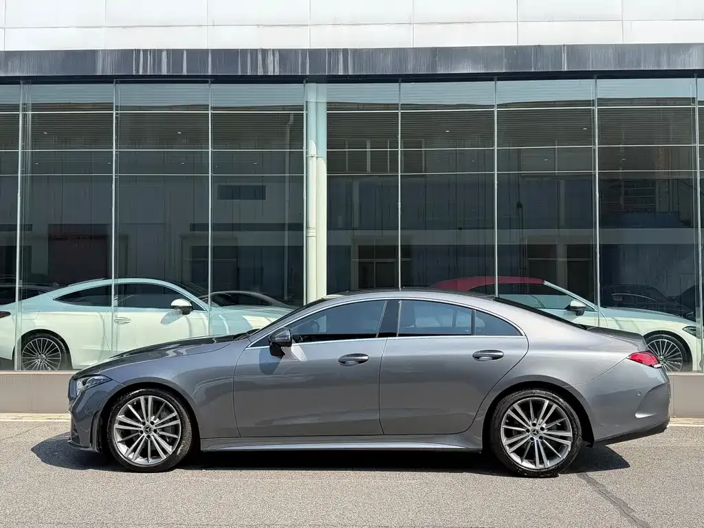 Mercedes-Benz CLS — фото 7