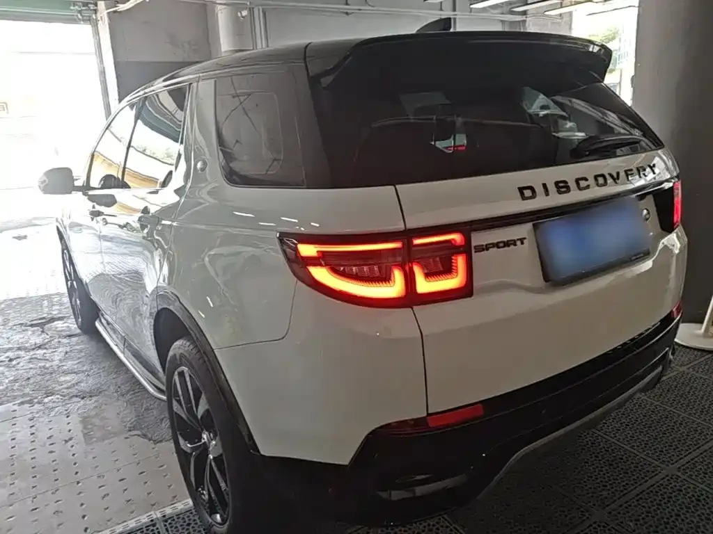 Land Rover Discovery Sport — фото 6