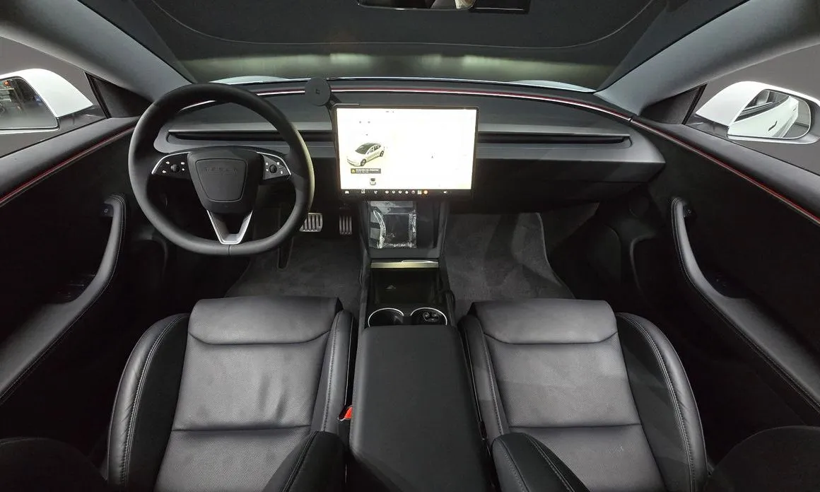 Tesla Model 3 — фото 10