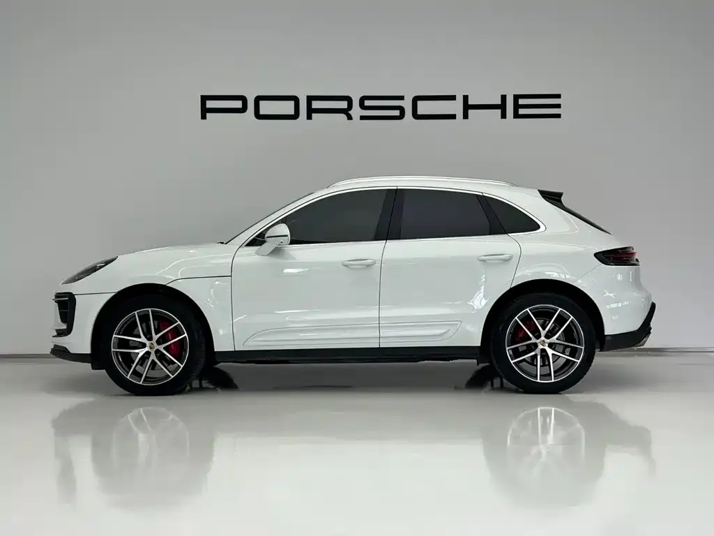 Porsche Macan — фото 6