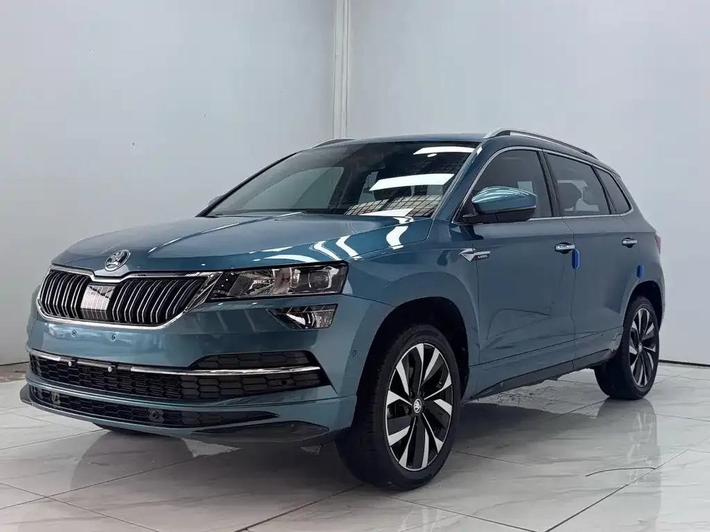 Skoda Karoq — фото 1