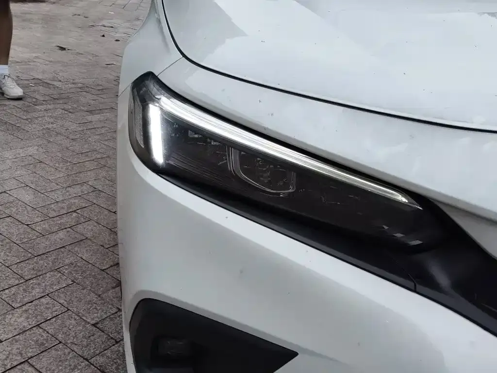 Honda Civic — фото 8