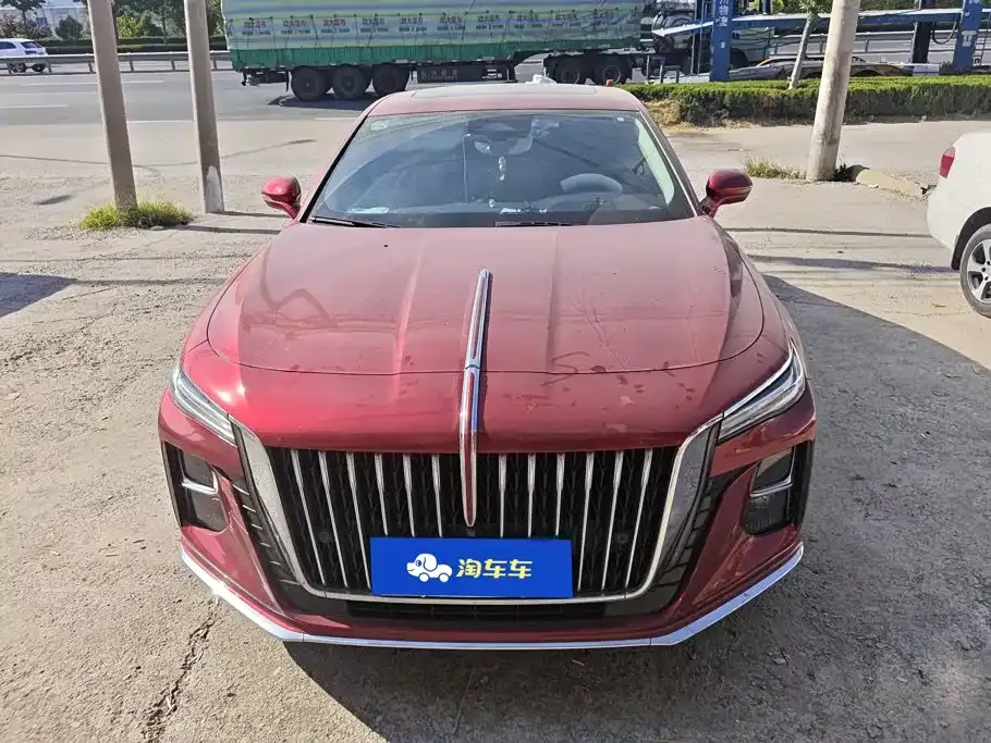 Hongqi H5 — фото 10