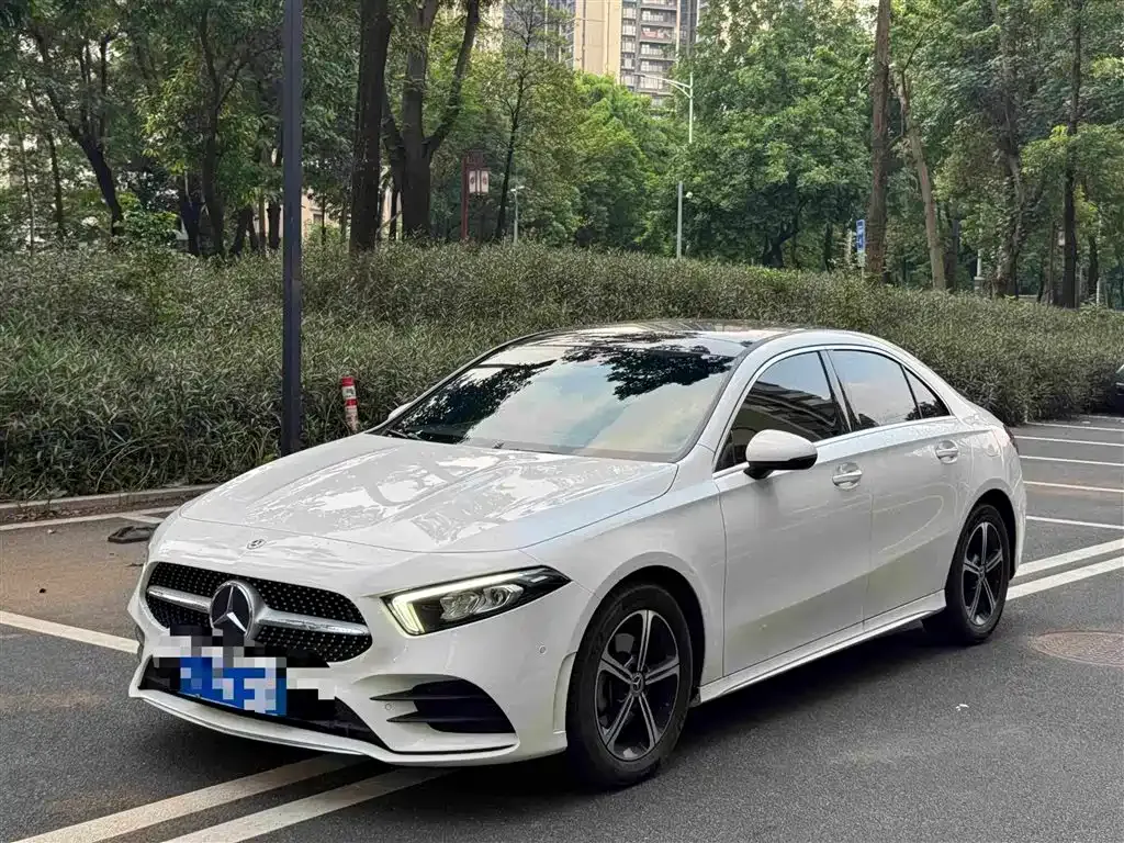 Mercedes-Benz A-Class — фото 1