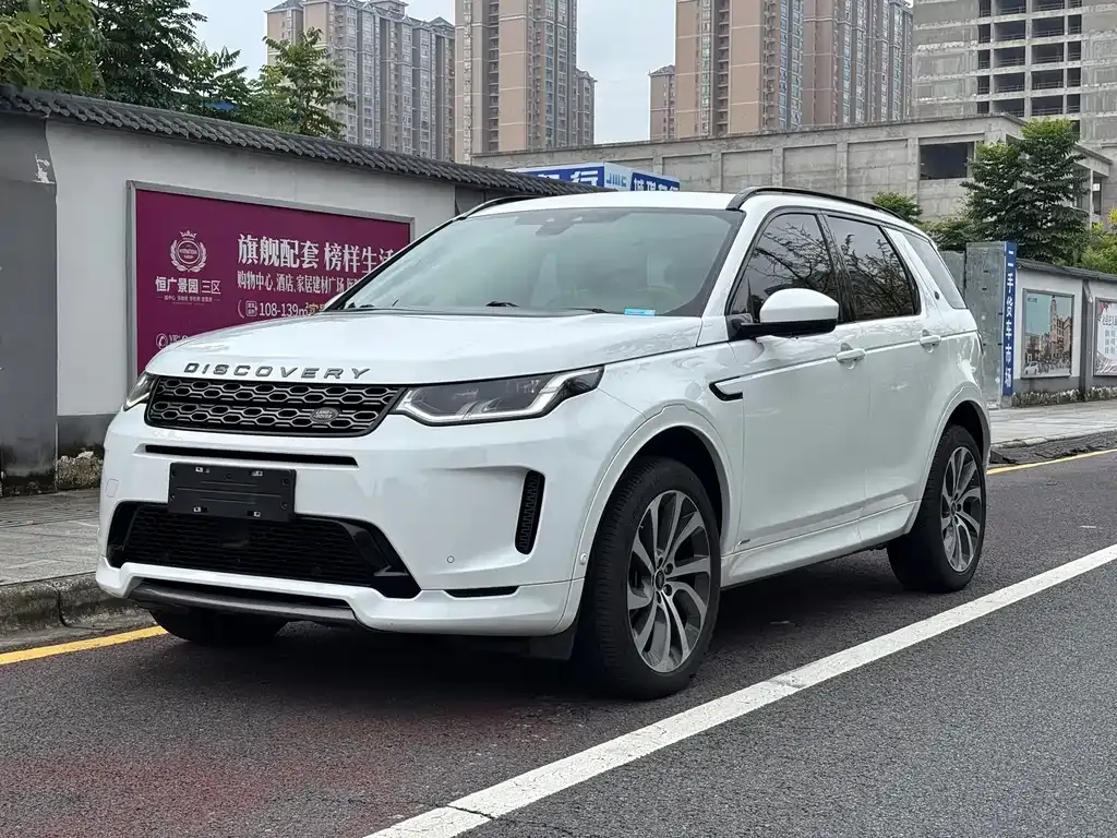 Land Rover Discovery Sport — фото 1