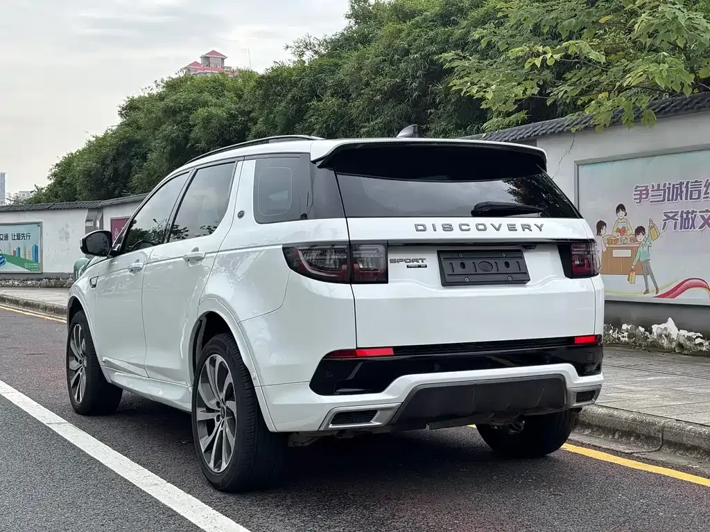 Land Rover Discovery Sport — фото 5