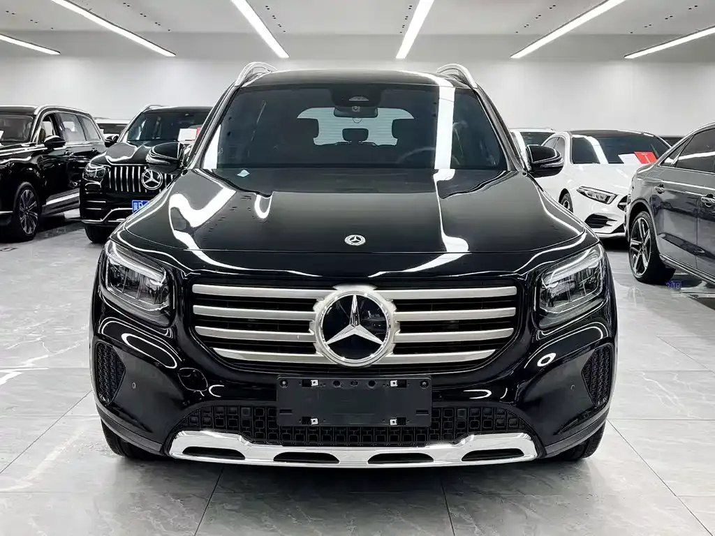 Mercedes-Benz GLB — фото 6