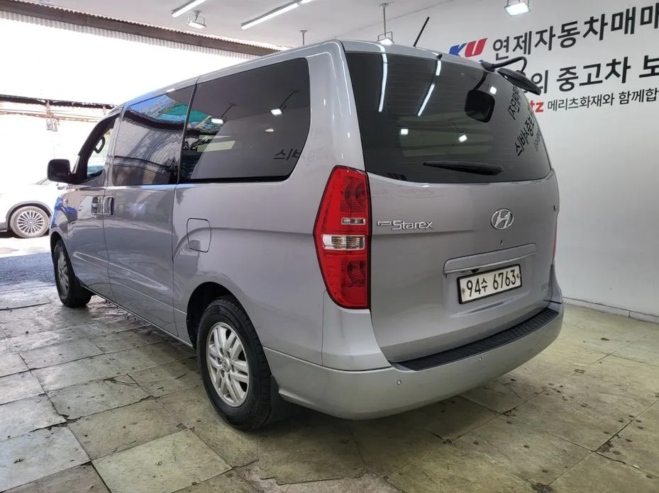 Hyundai Starex — фото 9