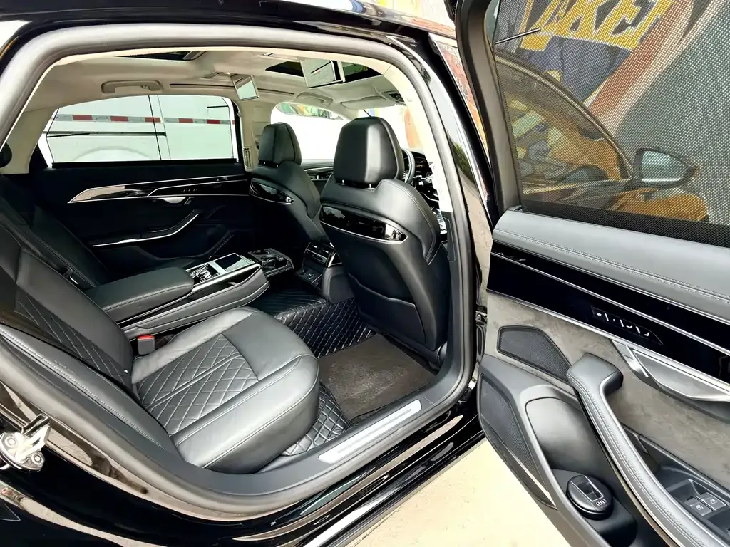 Audi A8 New Energy — фото 8