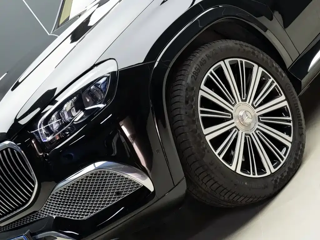 Mercedes-Benz GLS — фото 4