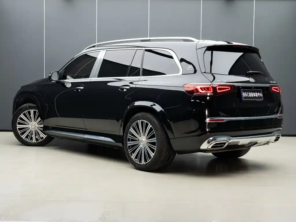 Mercedes-Benz GLS — фото 9