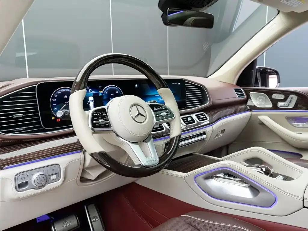 Mercedes-Benz GLS — фото 2