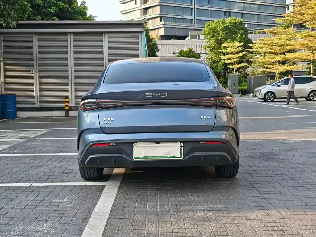 BYD Seal 06 — фото 9